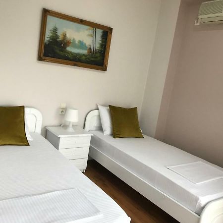Joy Hotel Sarandë Exteriér fotografie