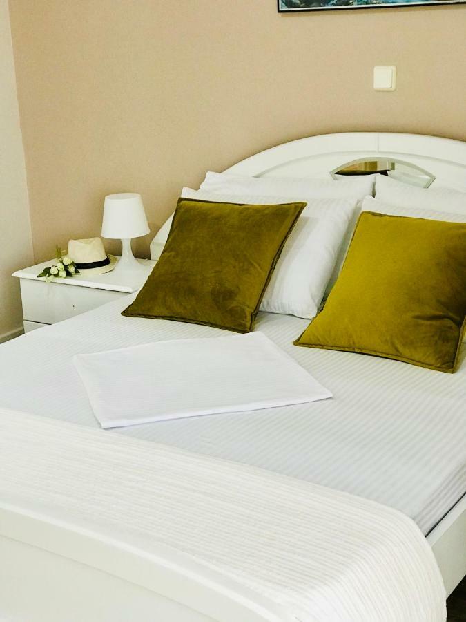 Joy Hotel Sarandë Exteriér fotografie