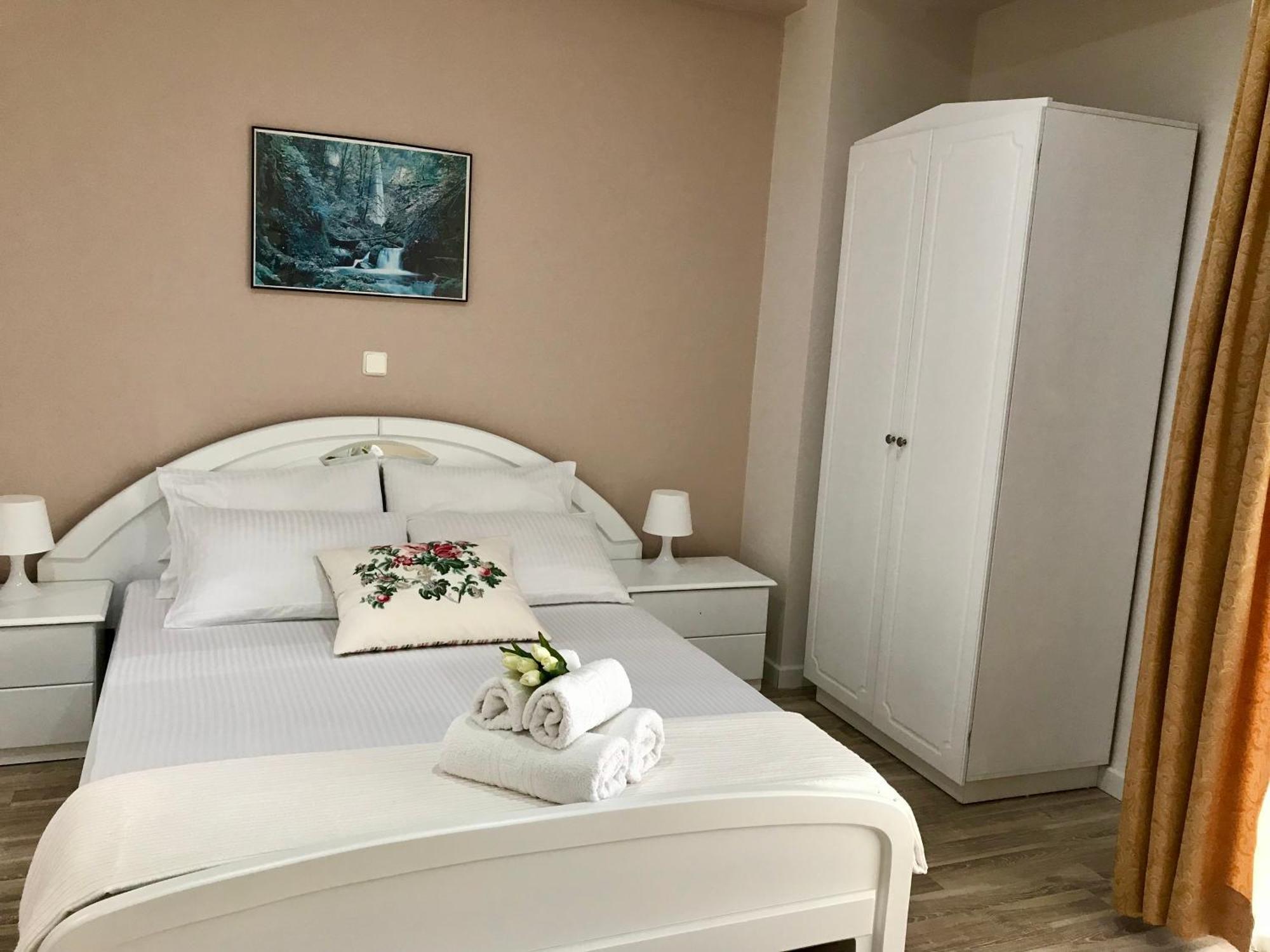 Joy Hotel Sarandë Exteriér fotografie